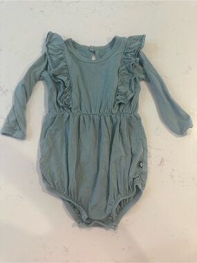 Kyte baby long sleeve romper